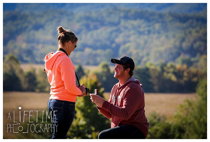 proposal-couple-photographer-cades-cove-smoky-mountains-gatlinburg-pigeon-forge-seviervile-knoxville-townsend-tennessee_0067
